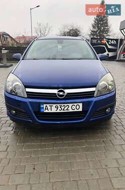 Универсал Opel Astra 2006 в 