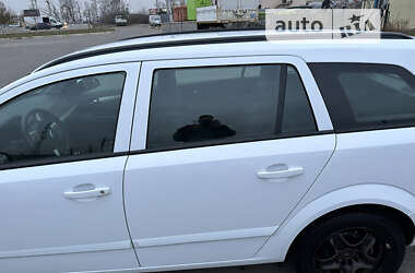 Универсал Opel Astra 2008 в Буче