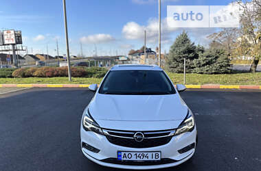 Универсал Opel Astra 2017 в Мукачево
