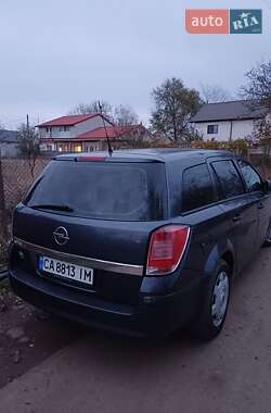 Универсал Opel Astra 2009 в 