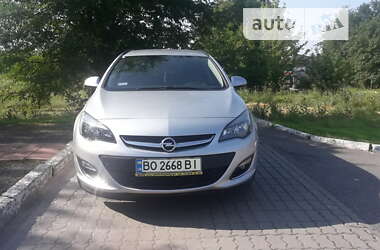 Універсал Opel Astra 2013 в Бучачі