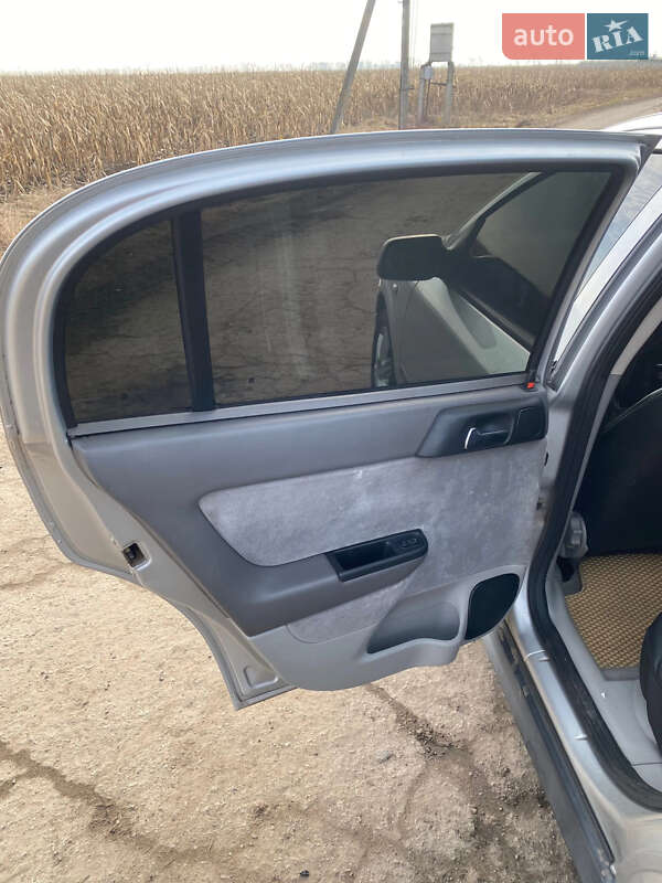 Хетчбек Opel Astra 2000 в Лубнах