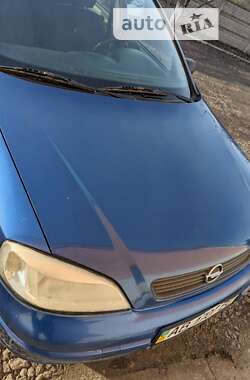 Седан Opel Astra 2005 в Крыжополе