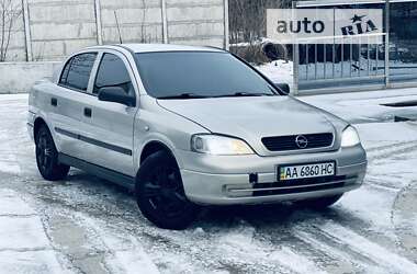 Седан Opel Astra 2008 в 