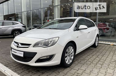 Універсал Opel Astra 2012 в Одесі