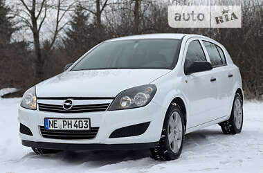 Хетчбек Opel Astra 2011 в Тернополі