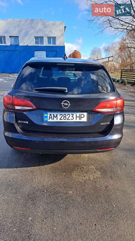 Универсал Opel Astra 2018 в Звягеле