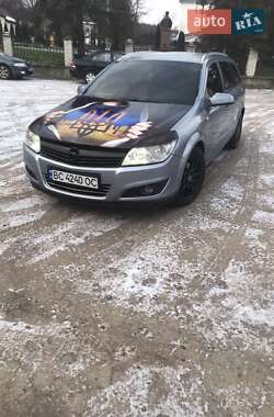 Универсал Opel Astra 2008 в Долине