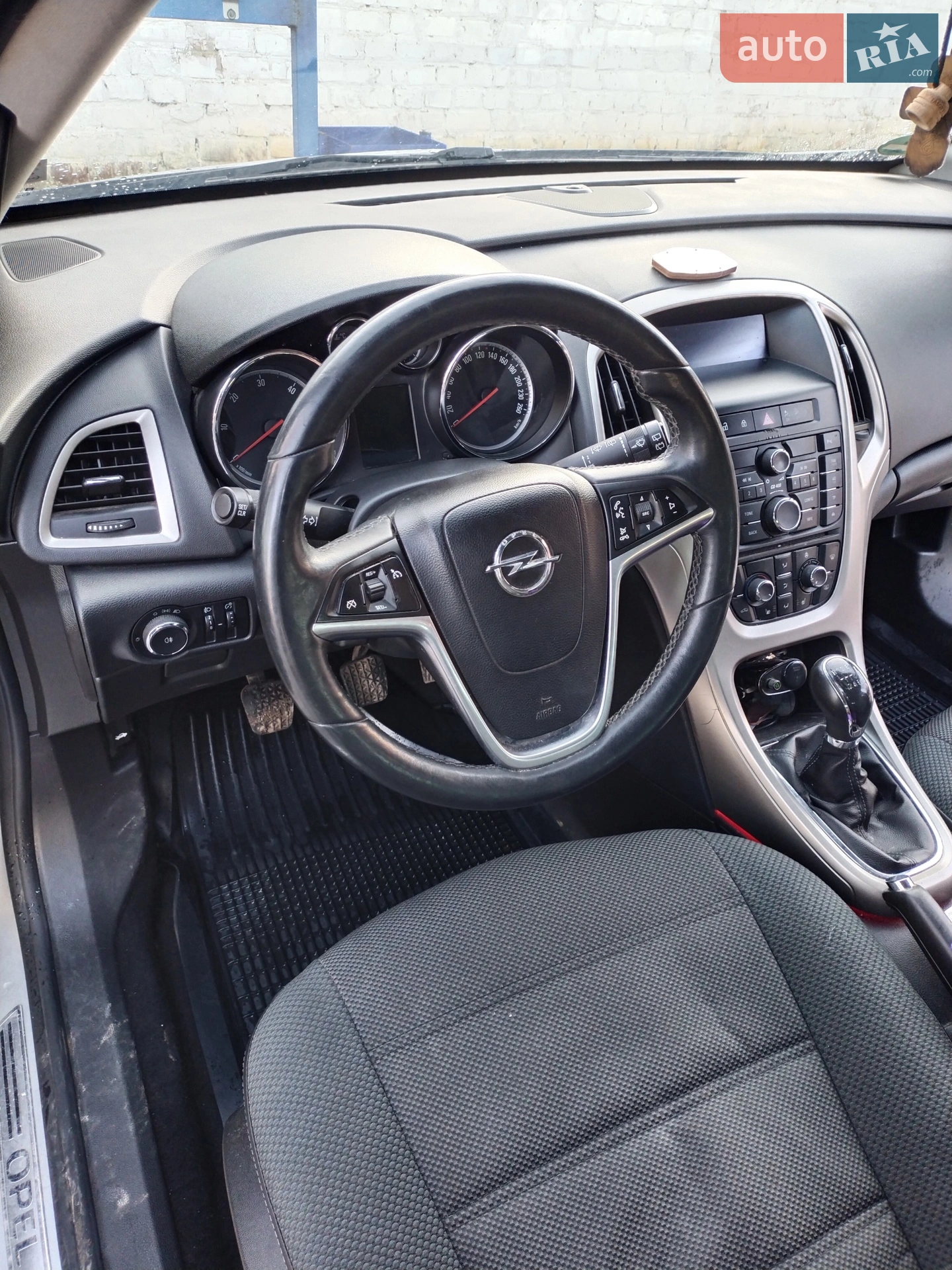 2011 Opel Astra - мініатюра 8