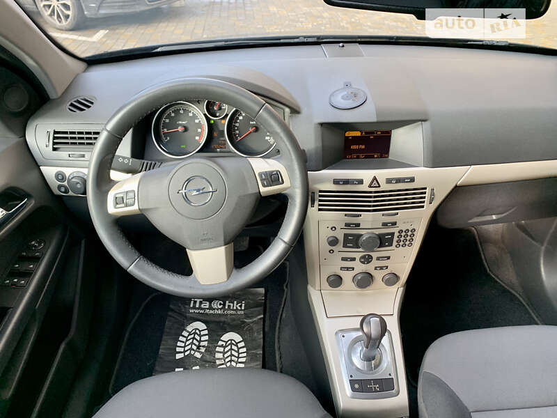 Універсал Opel Astra 2008 в Вінниці