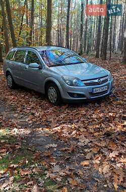 Универсал Opel Astra 2008 в 