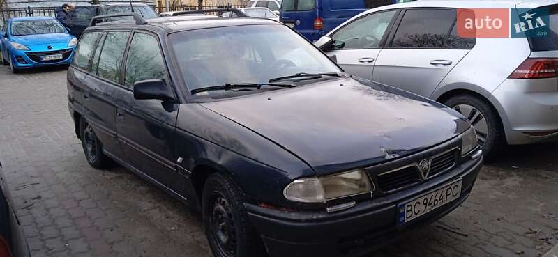 Універсал Opel Astra 1994 в Львові