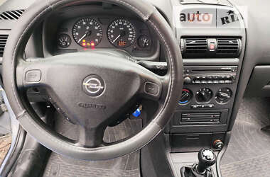 Седан Opel Astra 2002 в Ніжині