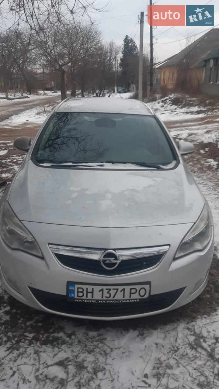 2011 Opel Astra - мініатюра 4