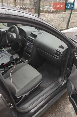 Седан Opel Astra 2007 в 