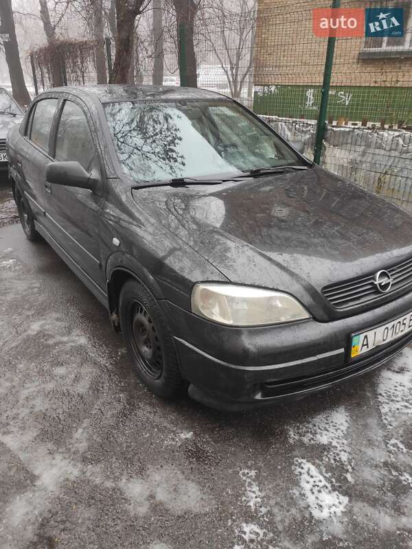 Седан Opel Astra 2007 в Киеве