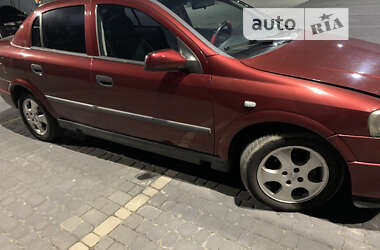 Седан Opel Astra 1999 в Мукачевому