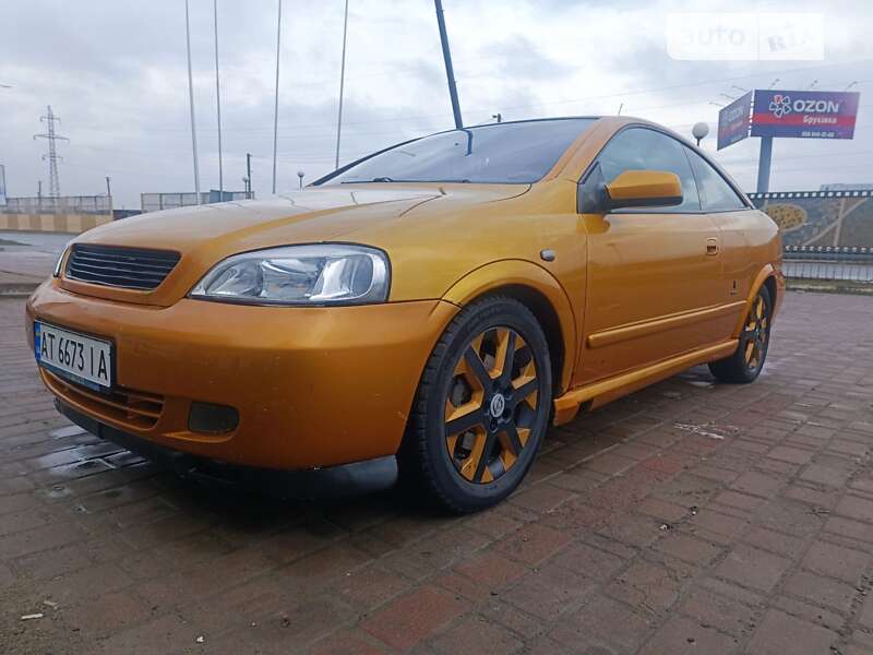Купе Opel Astra 2002 в Івано-Франківську
