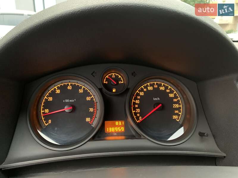 Хэтчбек Opel Astra 2008 в Львове