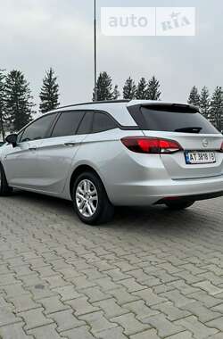 Универсал Opel Astra 2018 в 