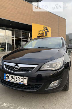 Універсал Opel Astra 2011 в Білій Церкві