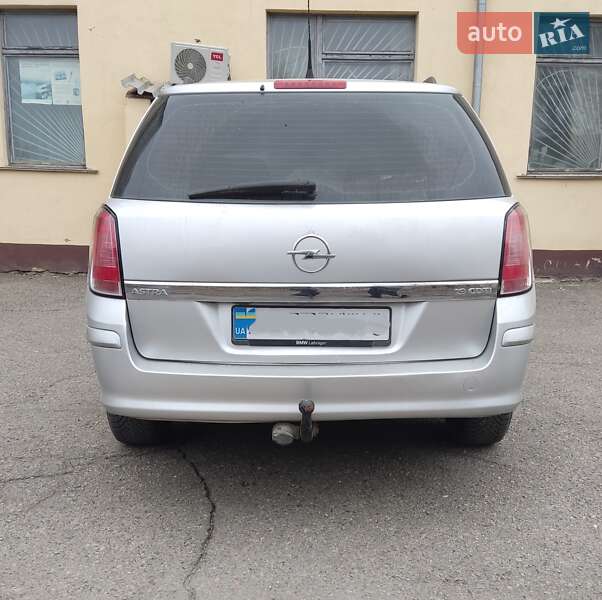 Універсал Opel Astra 2006 в Тетієві