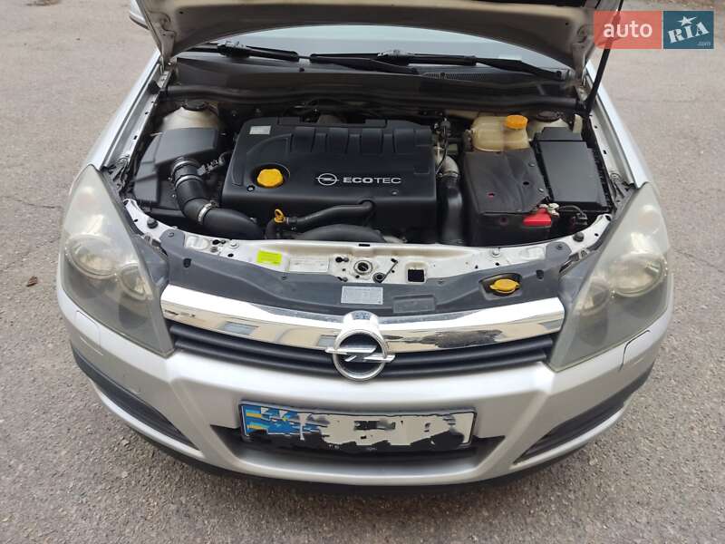 Універсал Opel Astra 2006 в Тетієві