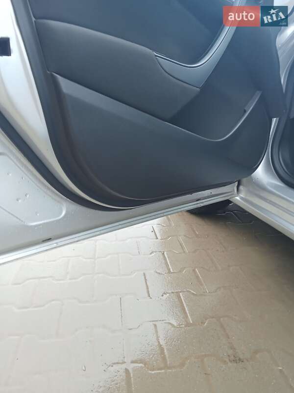 Универсал Opel Astra 2015 в Львове фото 53 Универсал Opel Astra 2015 в Львове