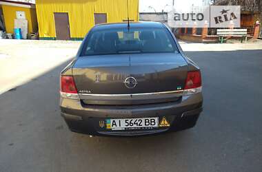 Седан Opel Astra 2012 в Боярці