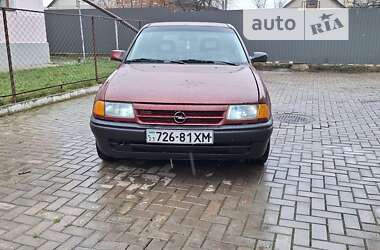 Хэтчбек Opel Astra 1993 в Каменец-Подольском
