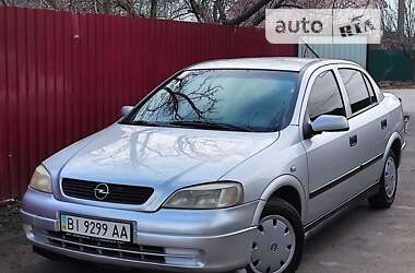 Седан Opel Astra 2002 в Миргороде