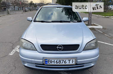 Седан Opel Astra 2004 в Одессе