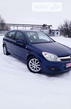 Хэтчбек Opel Astra 2007 в Нежине