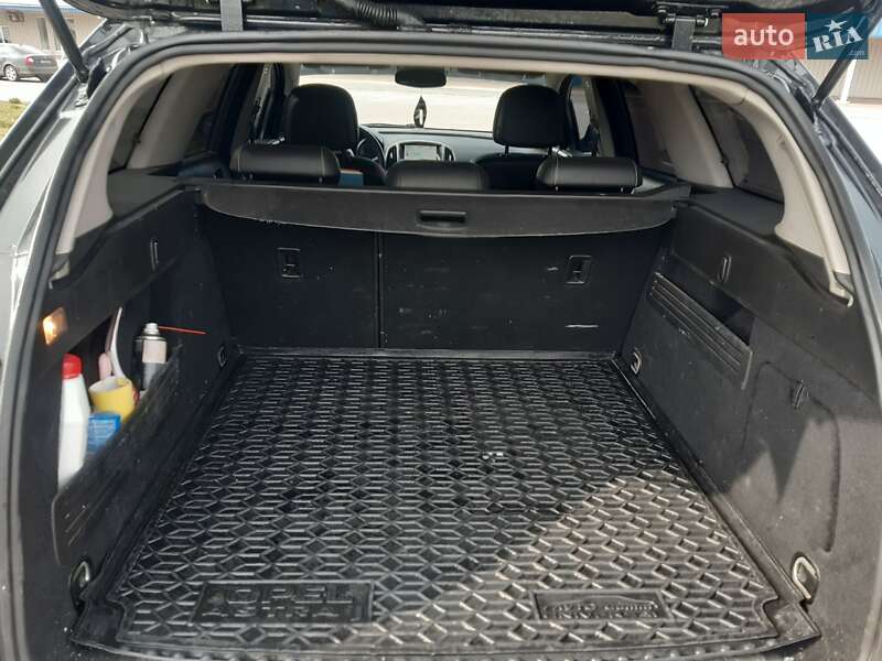 Универсал Opel Astra 2012 в Кременчуге