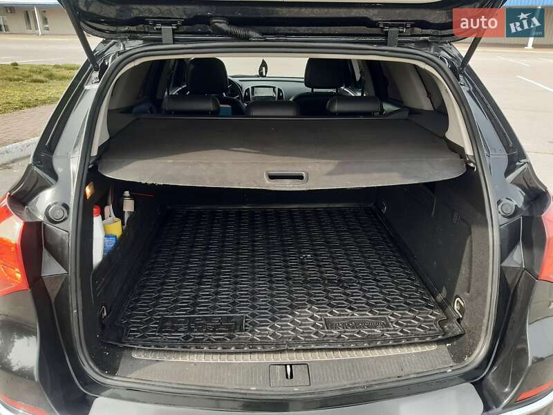 Универсал Opel Astra 2012 в Кременчуге