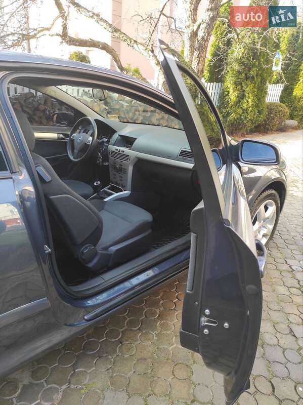 Хэтчбек Opel Astra 2007 в Львове фото 30 Хэтчбек Opel Astra 2007 в Львове