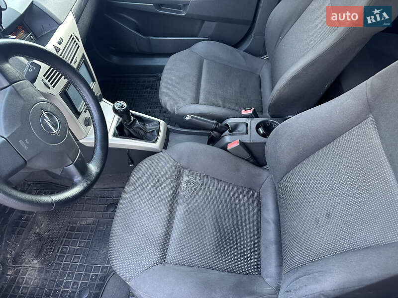 Хэтчбек Opel Astra 2008 в Одессе фото 11 Хэтчбек Opel Astra 2008 в Одессе