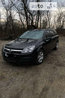 Универсал Opel Astra 2006 в Киеве