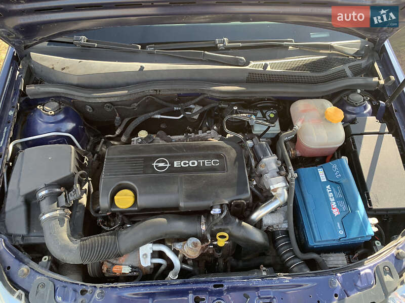 Универсал Opel Astra 2008 в Радехове