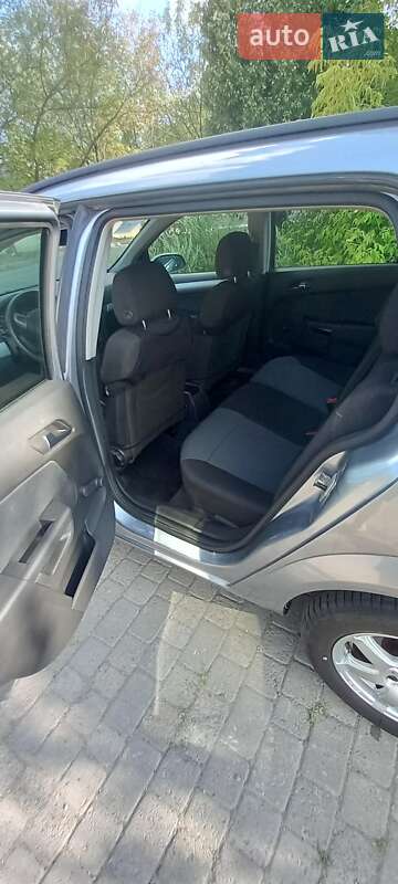 Универсал Opel Astra 2004 в Надворной