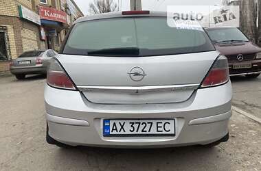 Хэтчбек Opel Astra 2007 в Харькове