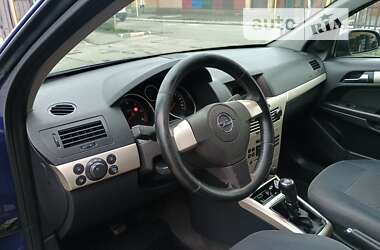 Універсал Opel Astra 2008 в Ізмаїлі