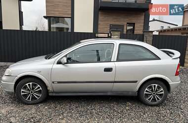 Хэтчбек Opel Astra 2000 в Ирпене