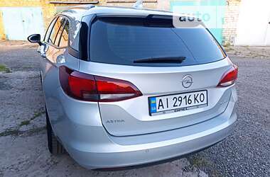 Универсал Opel Astra 2016 в Вишневом
