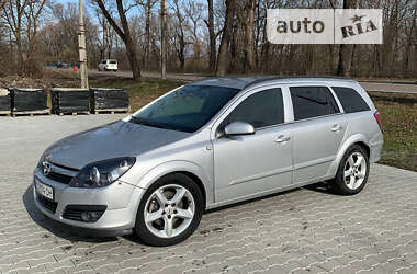 Универсал Opel Astra 2006 в Дрогобыче