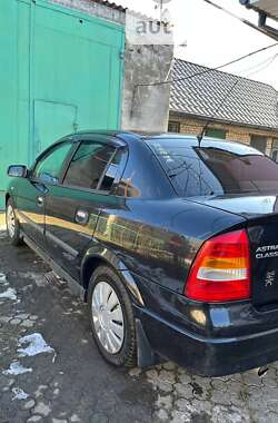 Седан Opel Astra 2008 в Рожище