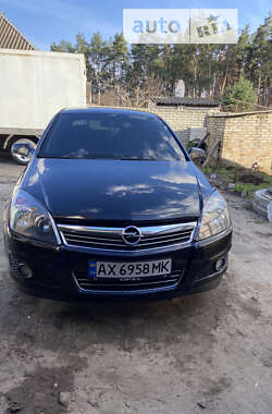 Хэтчбек Opel Astra 2007 в Харькове