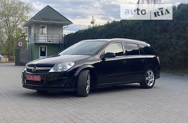 Універсал Opel Astra 2008 в Мостиській