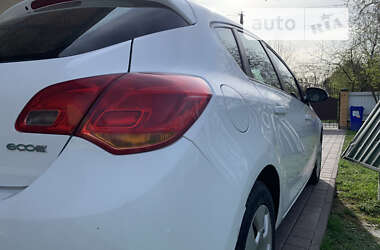 Хэтчбек Opel Astra 2010 в Львове