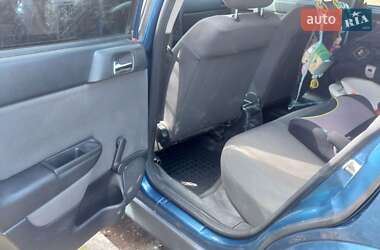 Седан Opel Astra 2006 в 